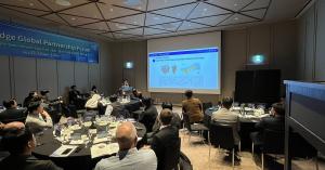 Lightbridge Global Partnership Forum green hydrogen high-pressure PEM electrolysers modular water electrolysis hydrogen infrastructure hydrogen refuelling stations Seoul hydrogen forum 2025 Westin Seoul Parnas Sage Hall Zhonglei hydrogen c