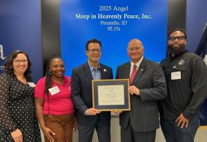 Sleep in Heavenly Peace representatives accept 2025 Angels Award from South Carolina Secretary of State Mark Hammond for charitable excellence and 95.1% program expenditure ratio