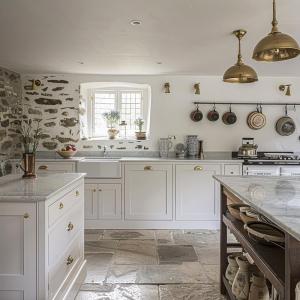 Transitional Kitchen Remodeling